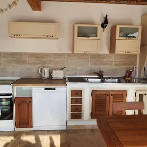 https://villa-reva-3-chambres.fr-provencehotel.com
