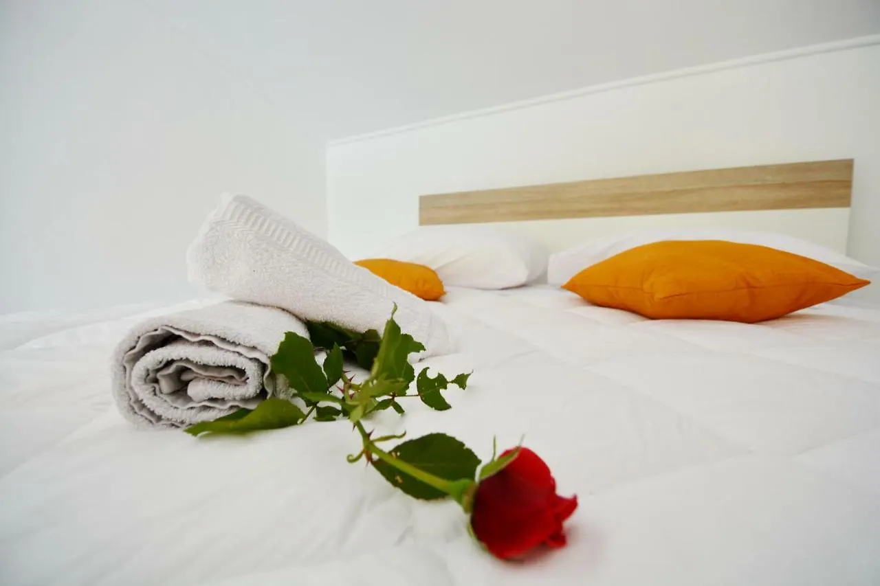 Apartmani Maca Sikovo 0*,
